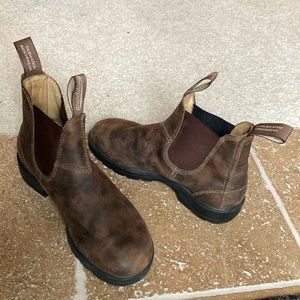 Genuine Women’s Blundstone Boots